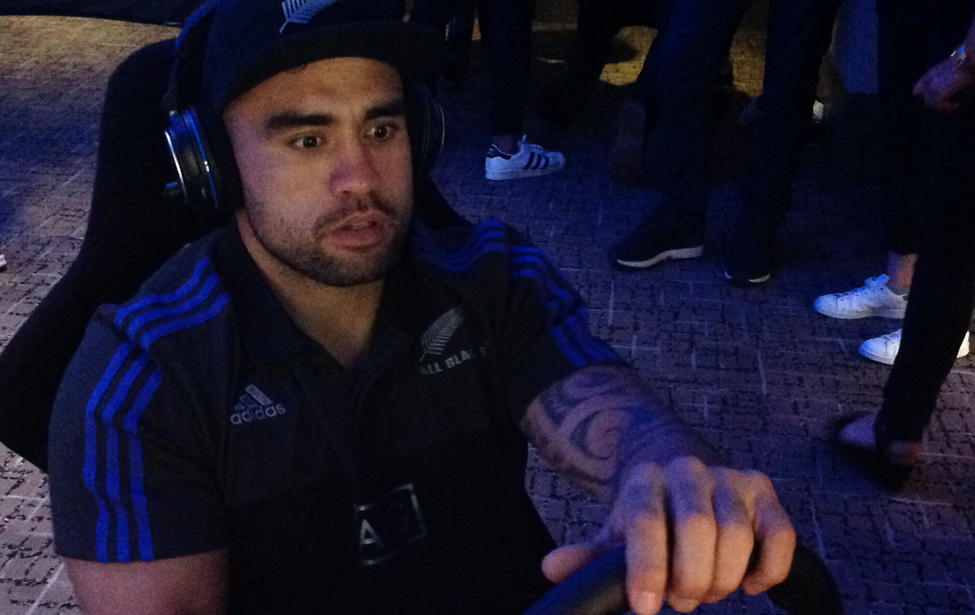 New Zealand All Blacks World Cup Winning Rugby Star - Liam Messam